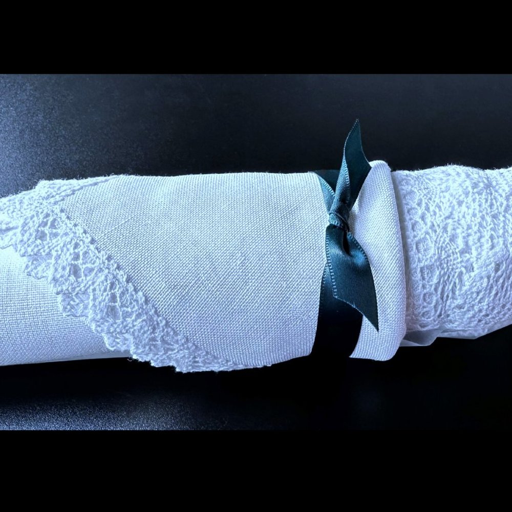 Charles Gallen Irish Linen Collection Table Runner Set Classic Lace 13x70